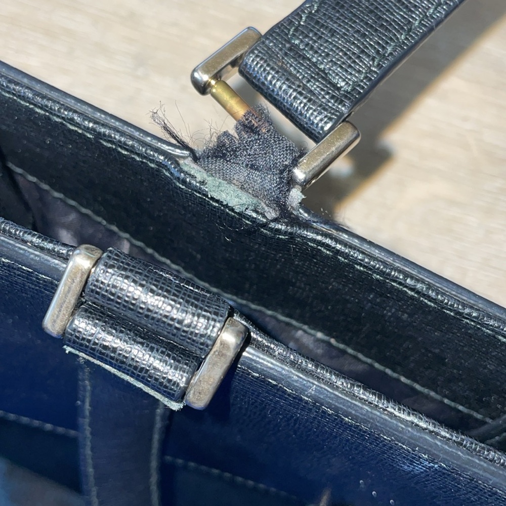 Furla Black Leather Handbag - handle wear, needs repair - Picture 4 of 10